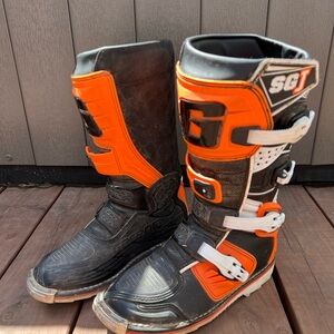 SGT Black and Orange Motorcycle Boots